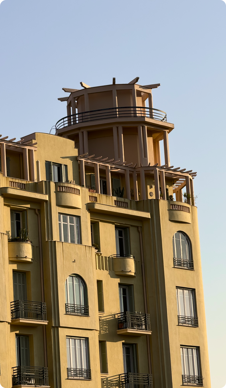 Zephyr Studio - Small first